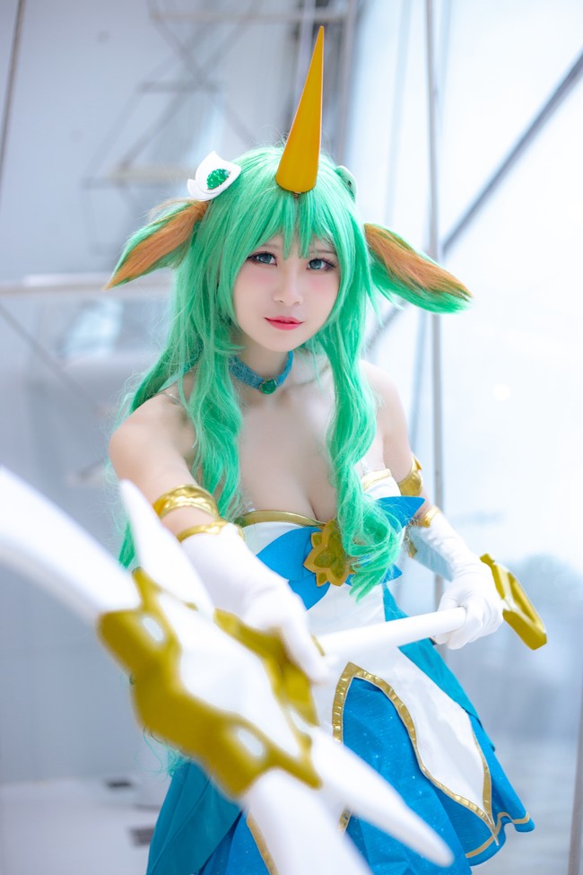 LOL星之守护者索拉卡cosplay图片