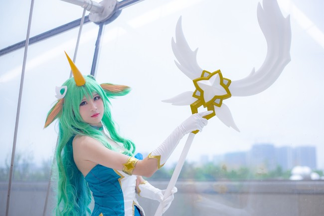 LOL星之守护者索拉卡cosplay图片