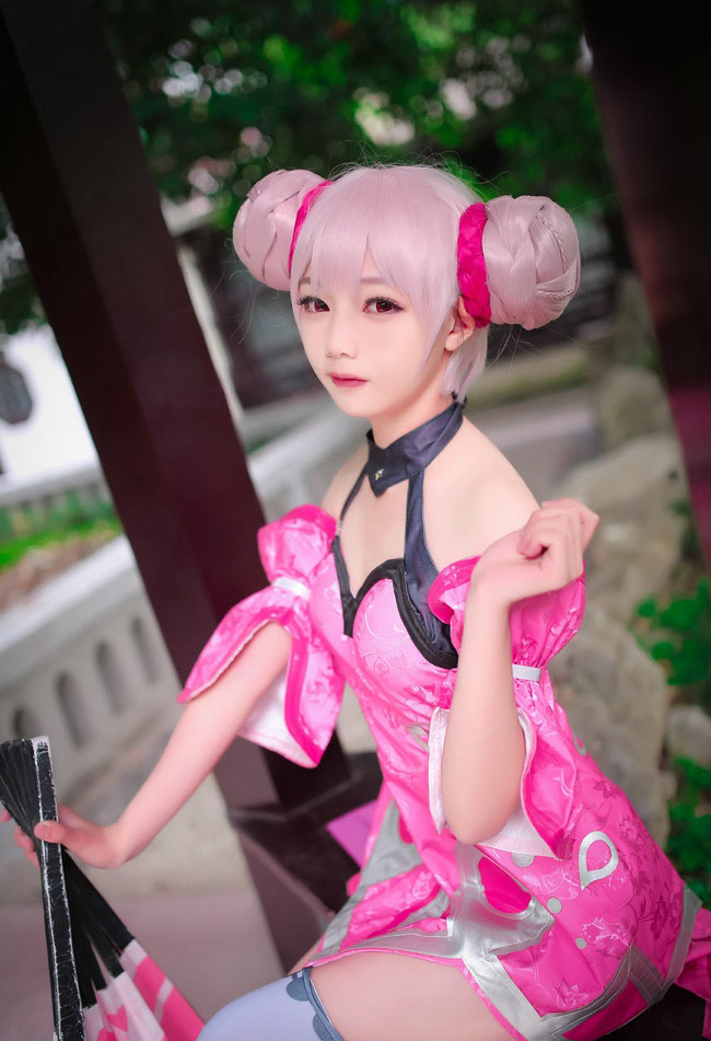 王者荣耀小乔cosplay白丝美腿大胆福利写真