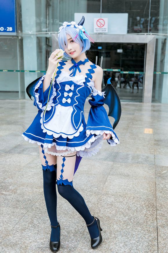 美少女雷姆半次元cosplay图片