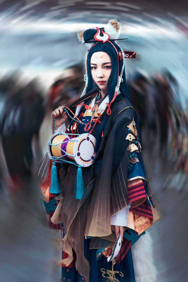 妖艳美女cosplay阴阳师玉藻前写真图片