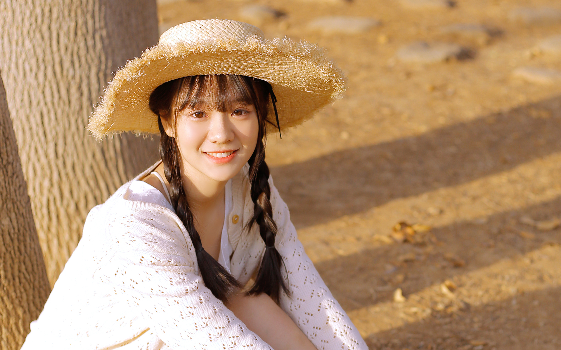 清新性感美女户外写真图片桌面壁纸