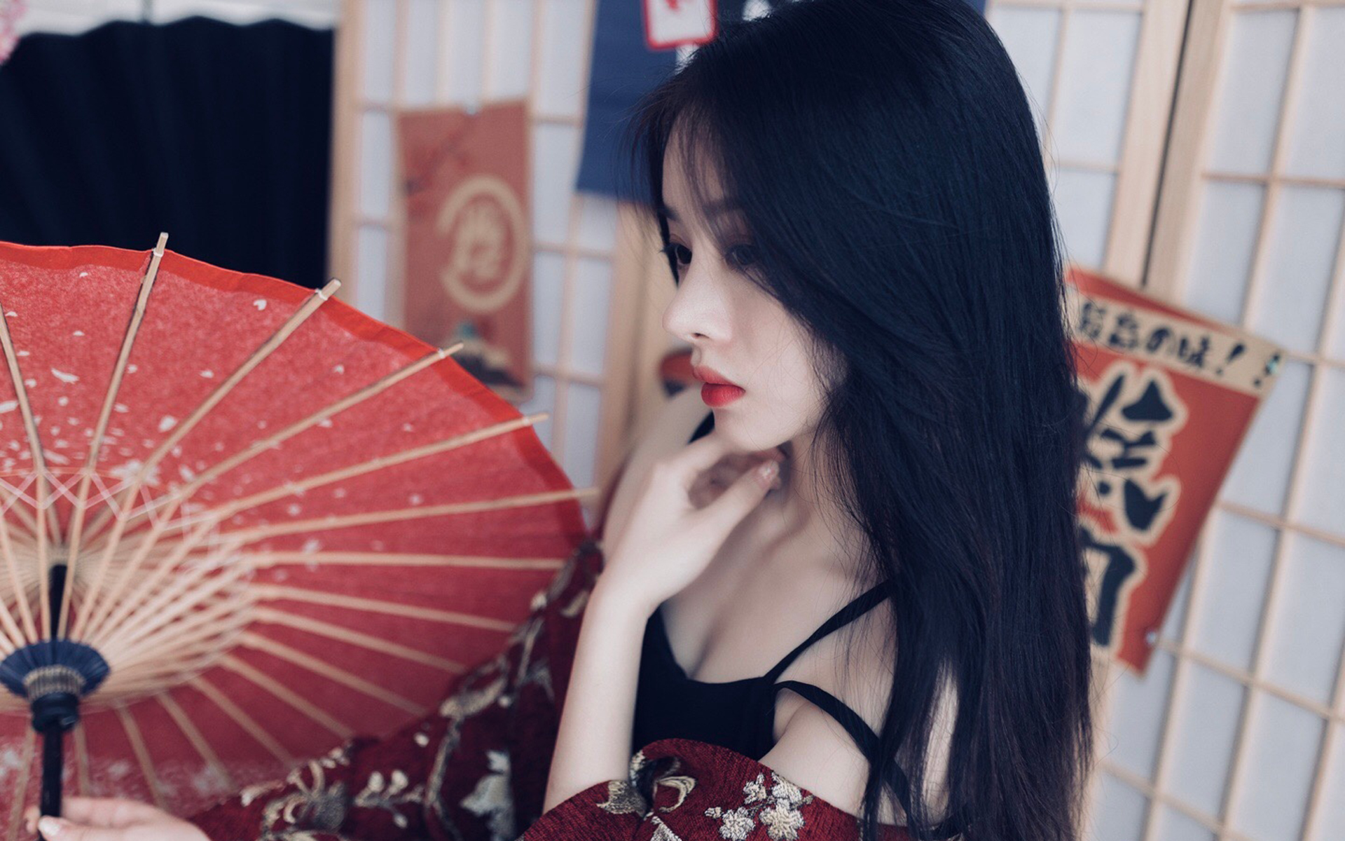 日系和服美女性感写真高清桌面壁纸