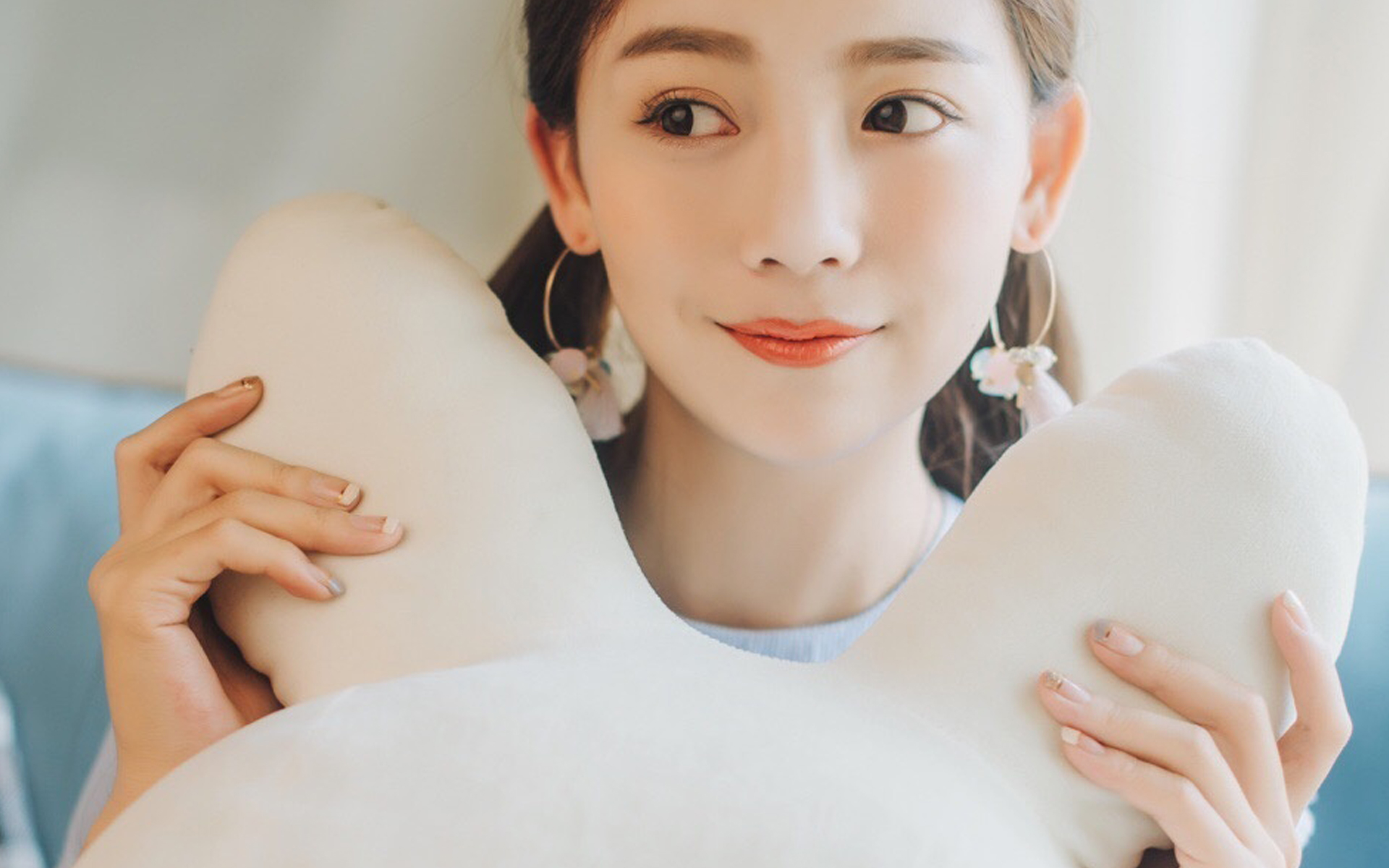 可爱萌系少女唯美写真高清电脑壁纸