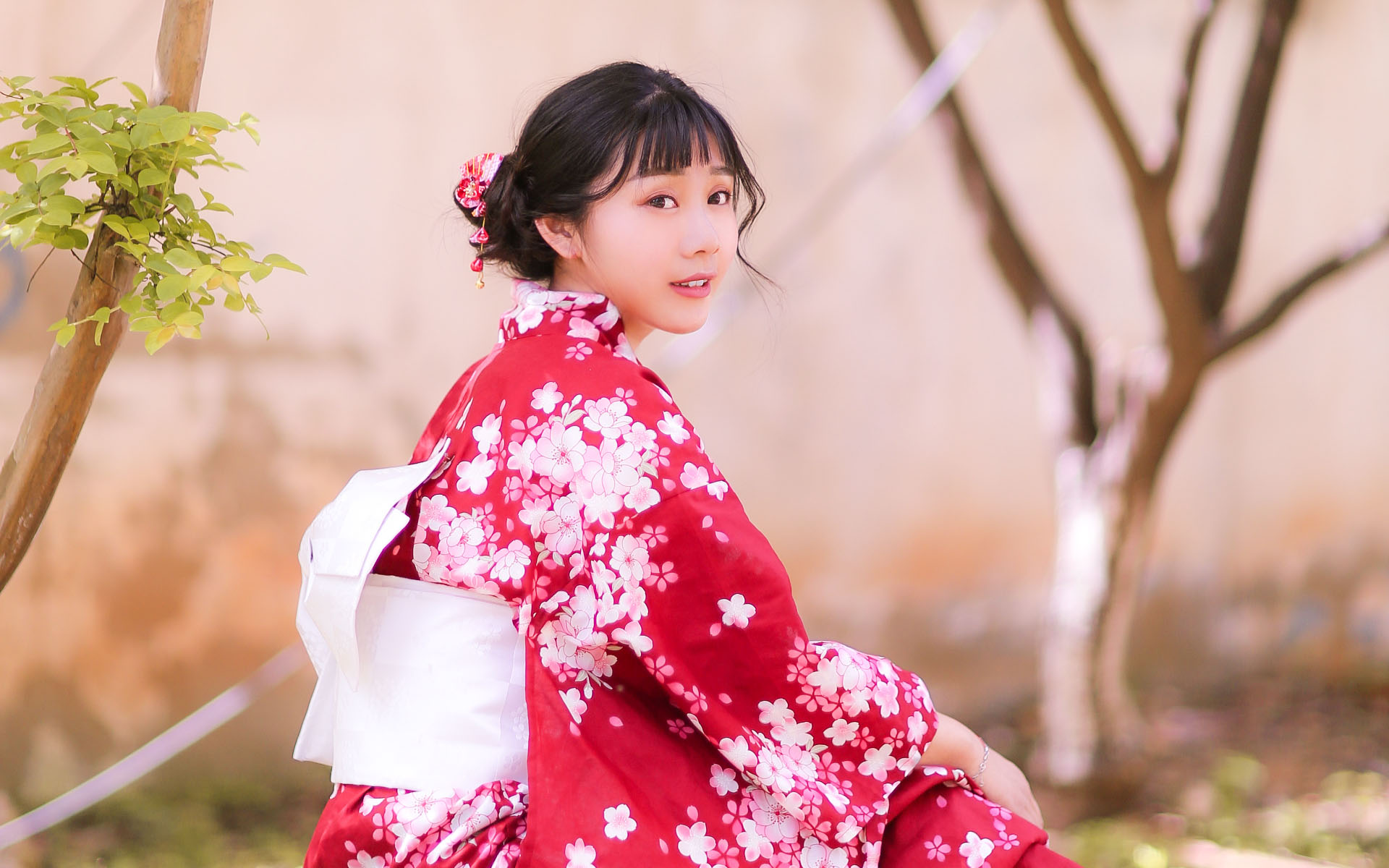 甜美古装和服美女唯美高清桌面壁纸