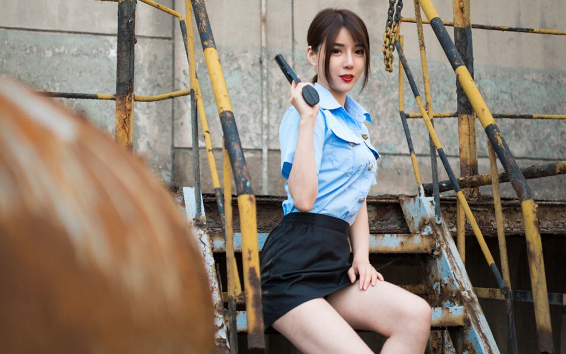 性感cosplay美女制服诱惑高清桌面壁纸