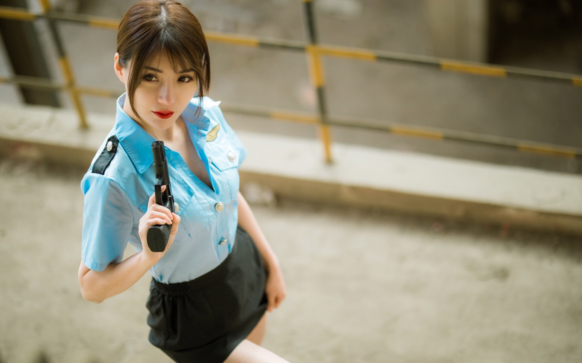 性感cosplay美女制服诱惑高清桌面壁纸