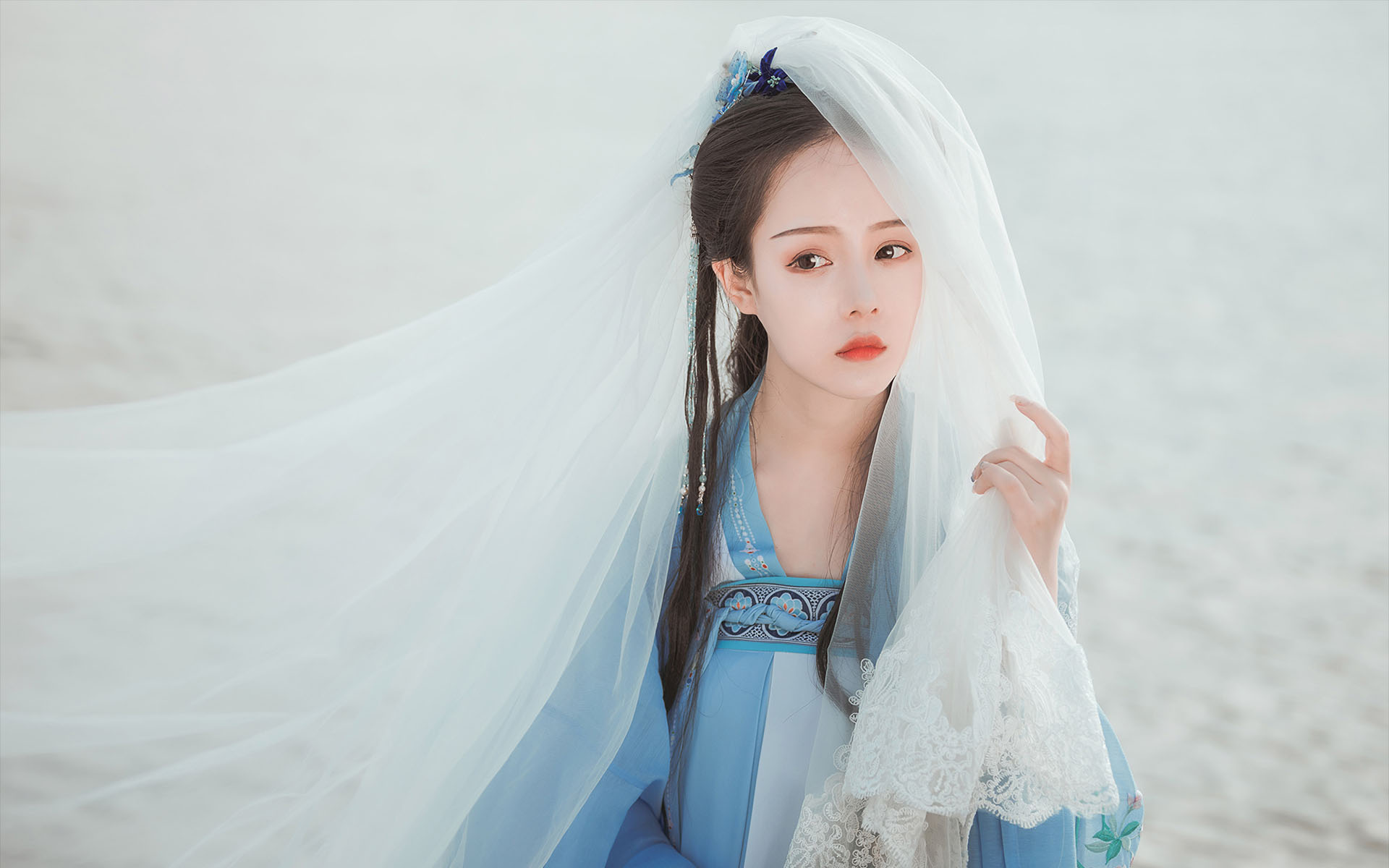 唯美古装美女仙气写真高清桌面壁纸