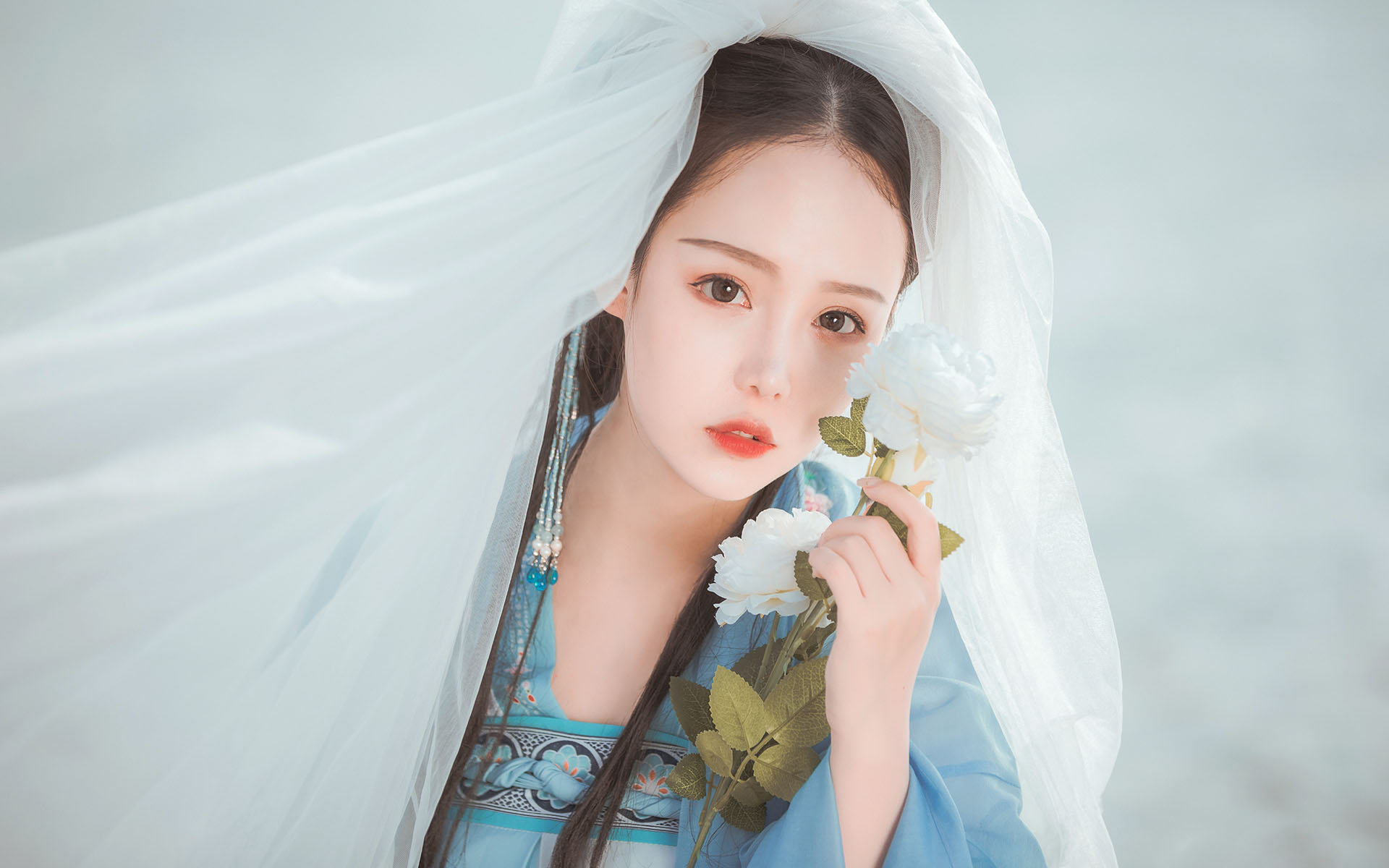 唯美古装美女仙气写真高清桌面壁纸