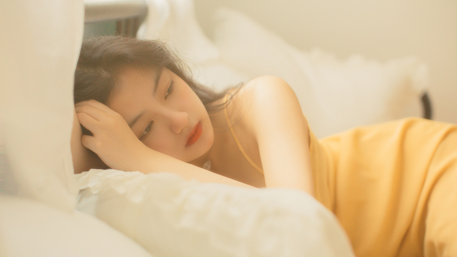 日系小清新美女唯美高清桌面壁纸