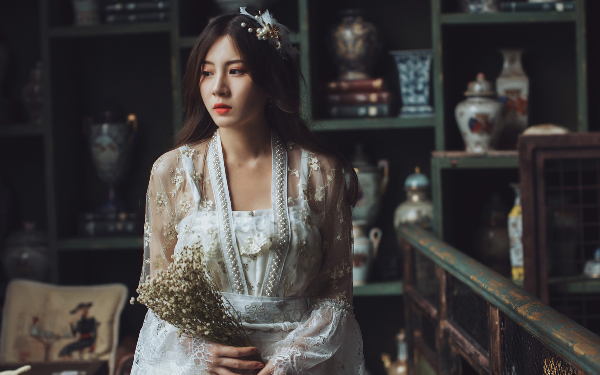 性感纱裙美女唯美高清桌面壁纸