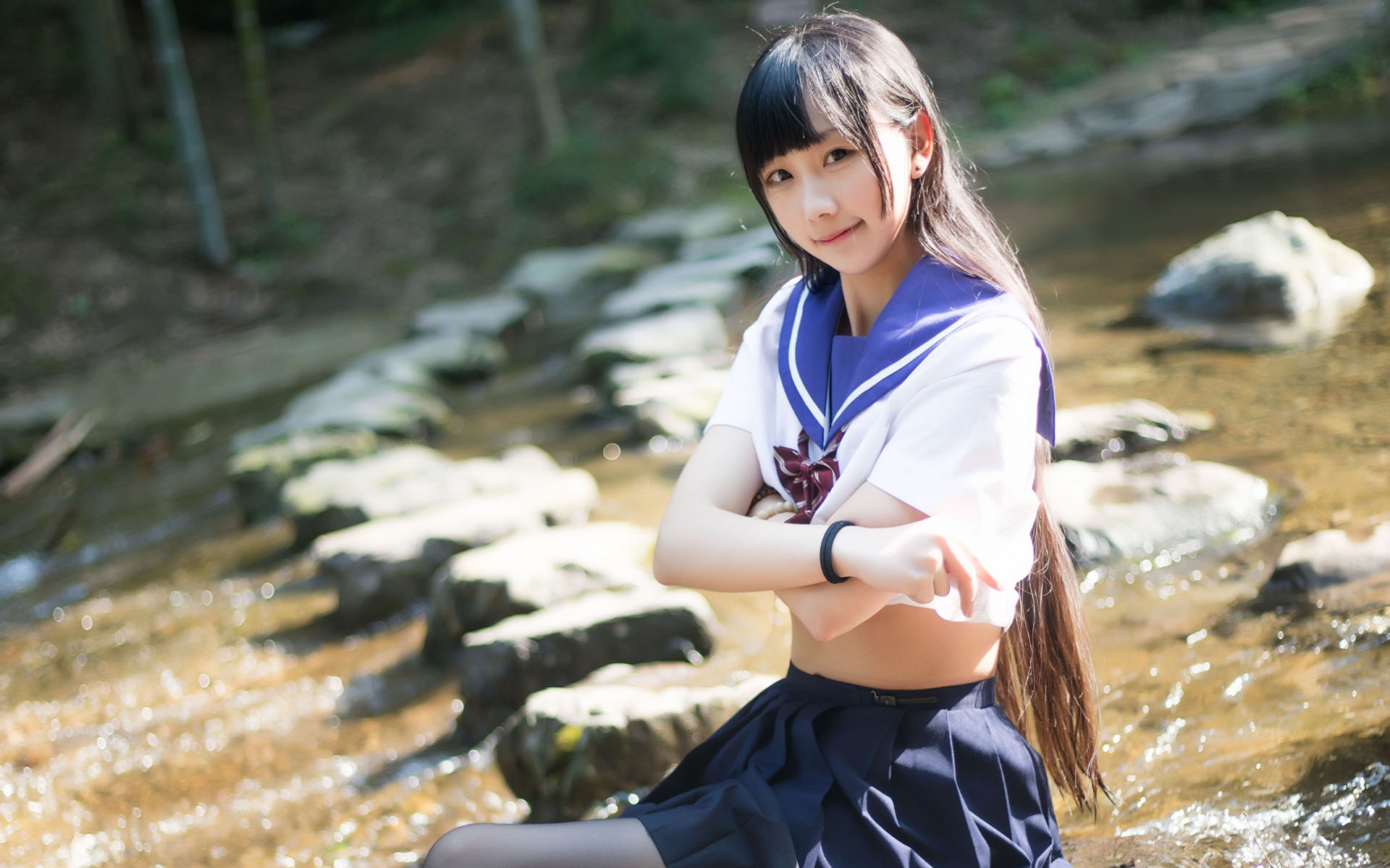 性感JK制服少女高清桌面壁纸