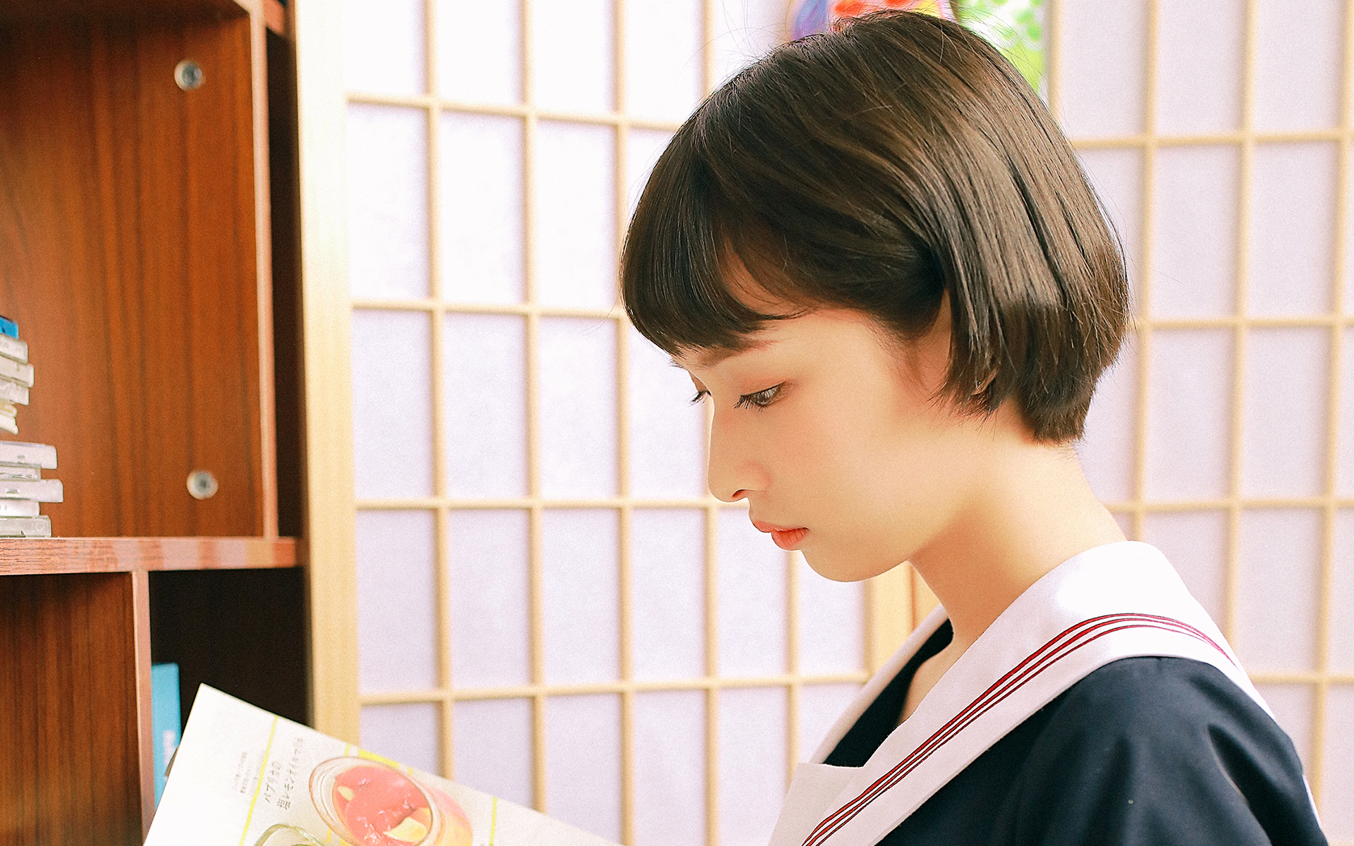 日本少女制服诱惑私房写真图片壁纸