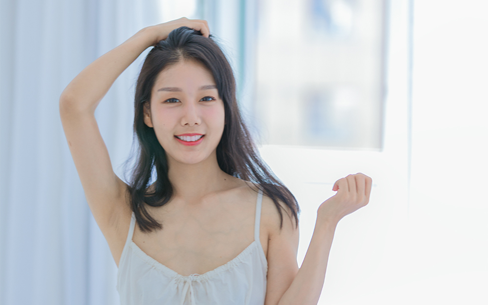 性感睡衣美女高清桌面壁纸