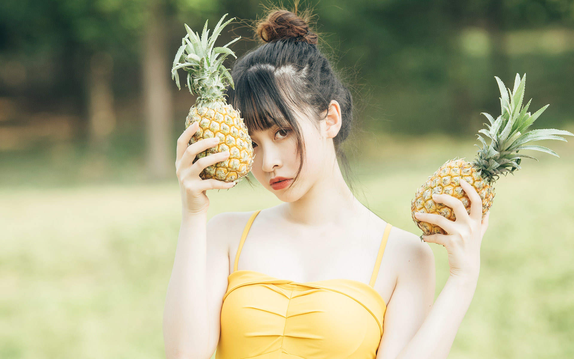 丸子头少女夏日清凉写真图片壁纸