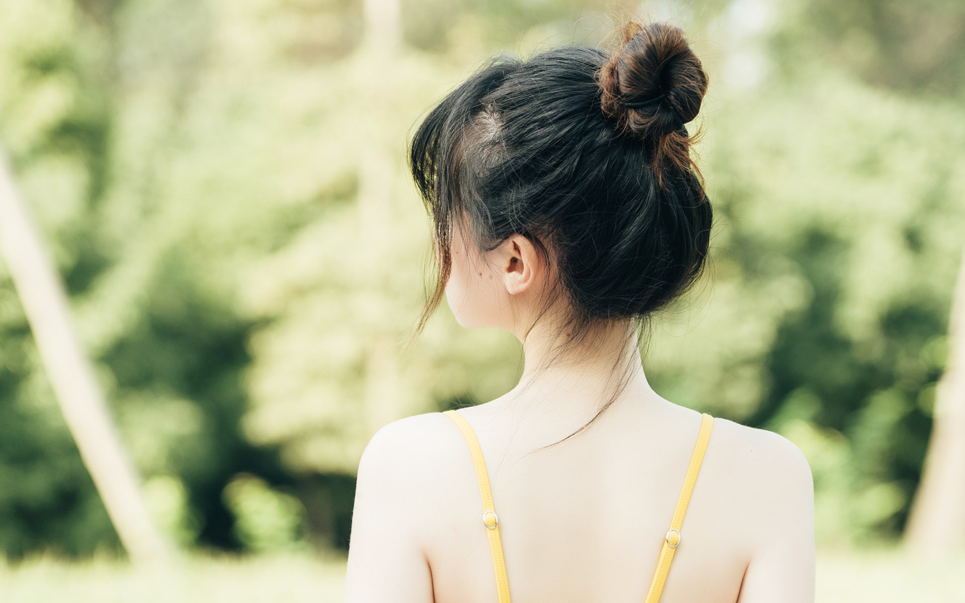 丸子头少女夏日清凉写真图片壁纸