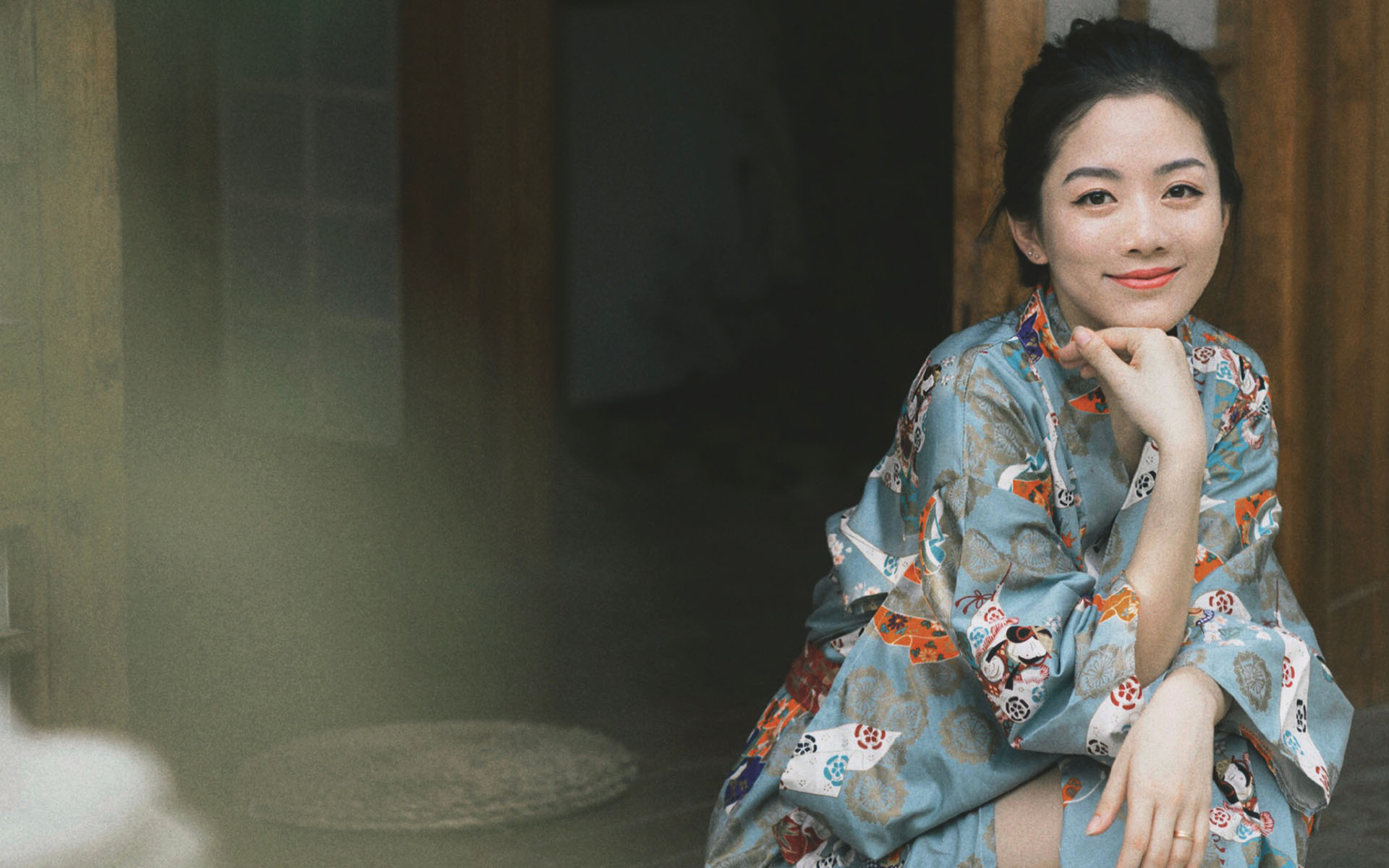 养眼和服美女高清桌面壁纸