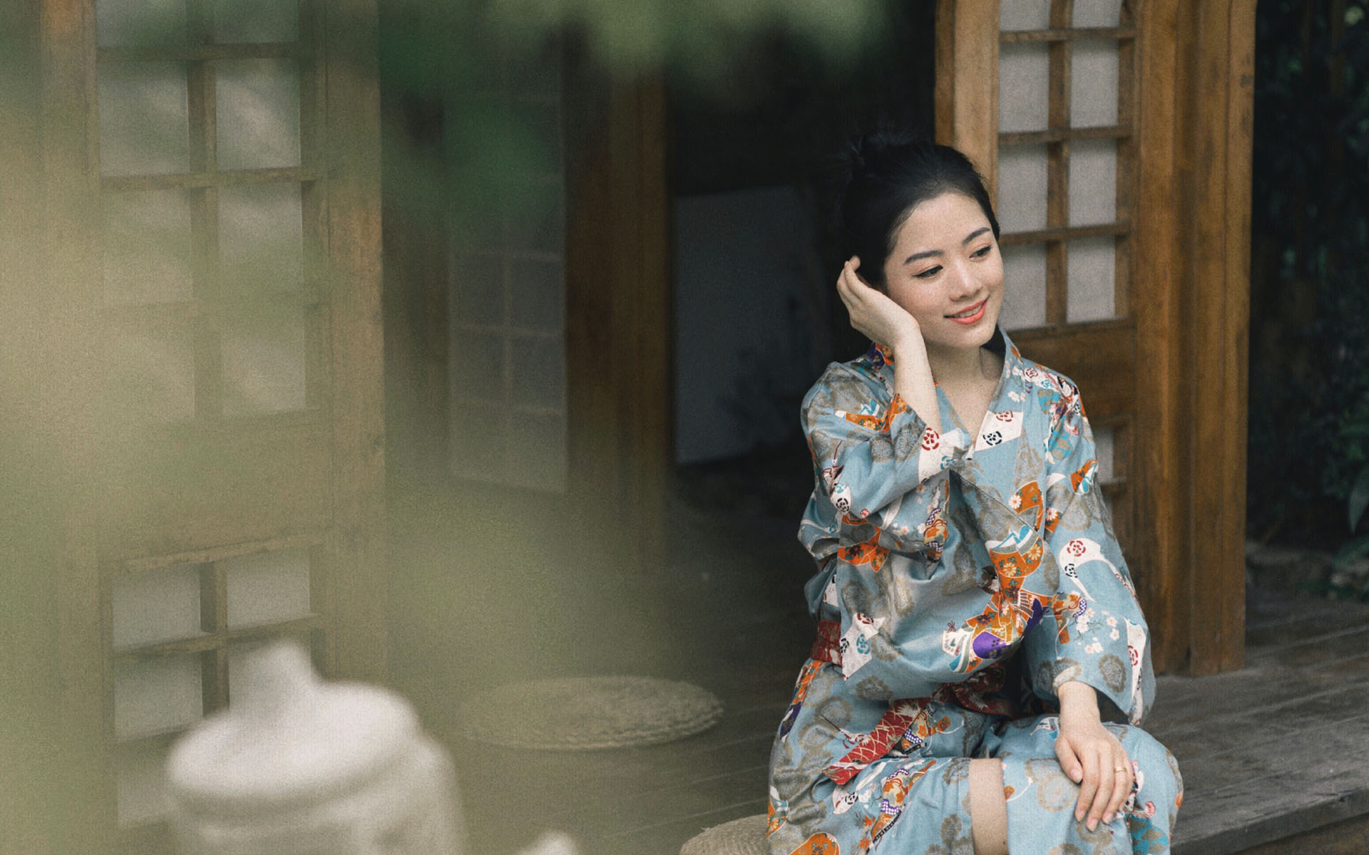 养眼和服美女高清桌面壁纸