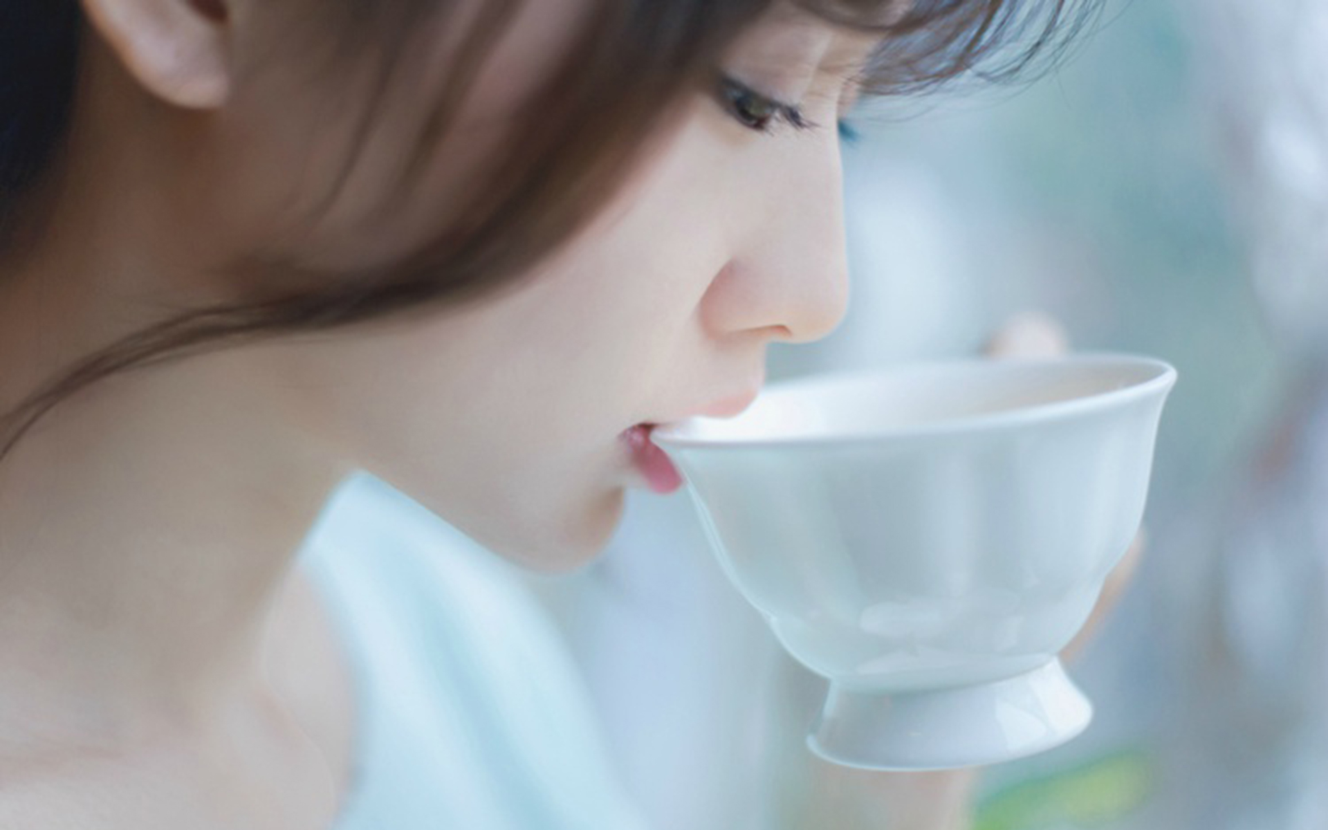 极品清纯美女唯美高清桌面壁纸