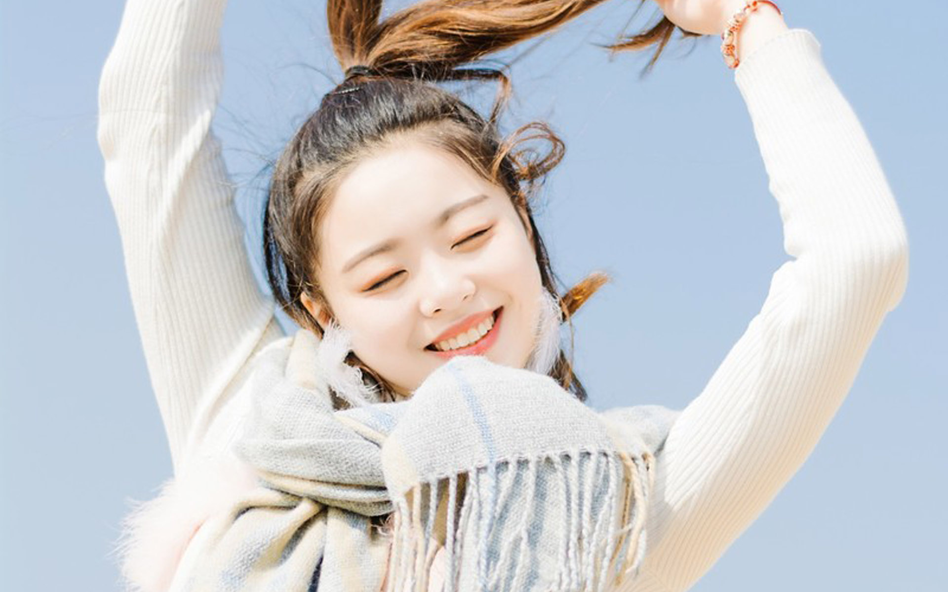 高颜值美女阳光甜美写真图片壁纸