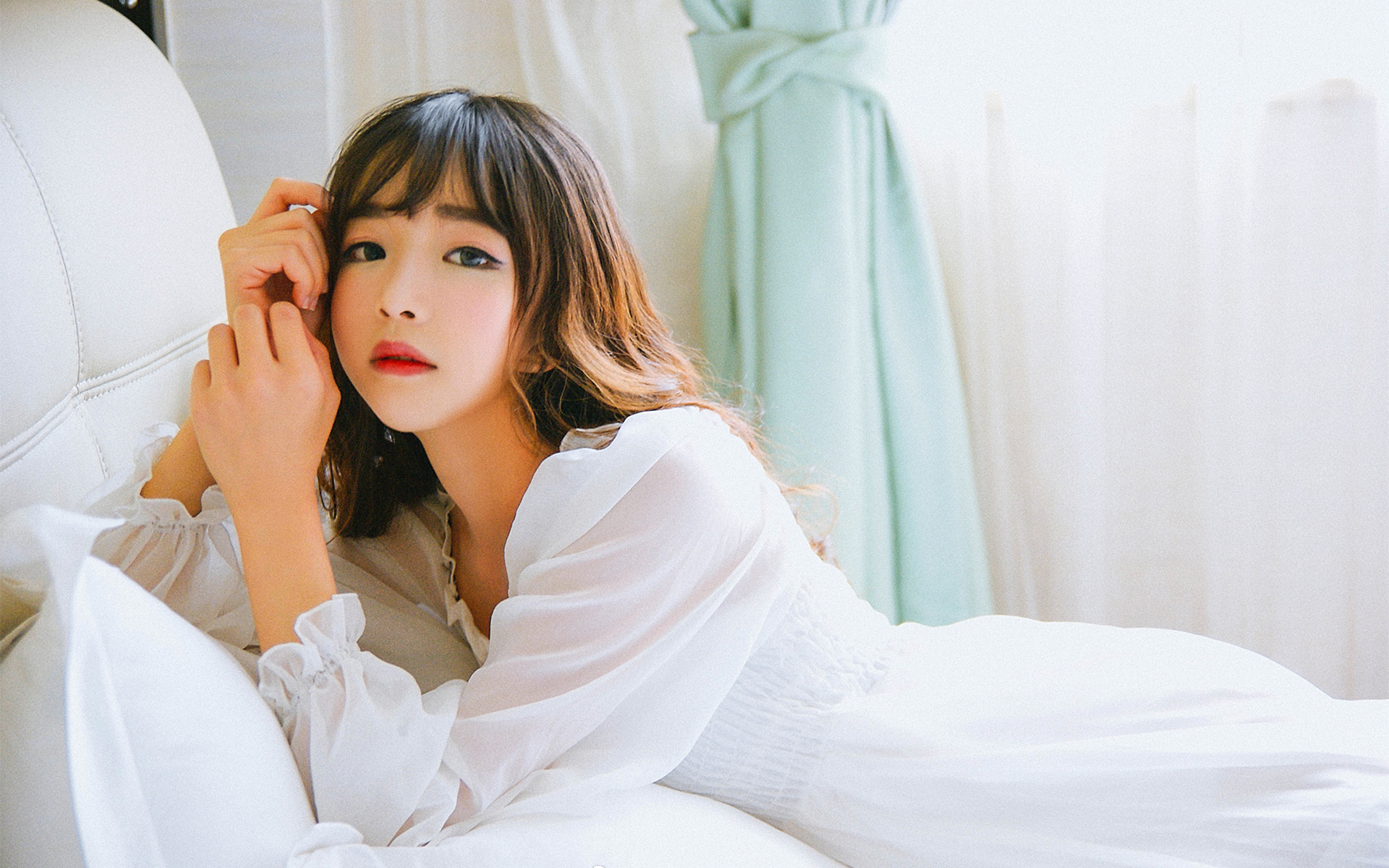 日系性感美女私房高清桌面壁纸