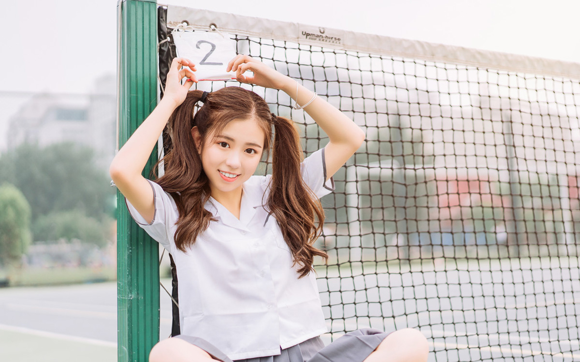 可爱美少女学生制服写真图片壁纸