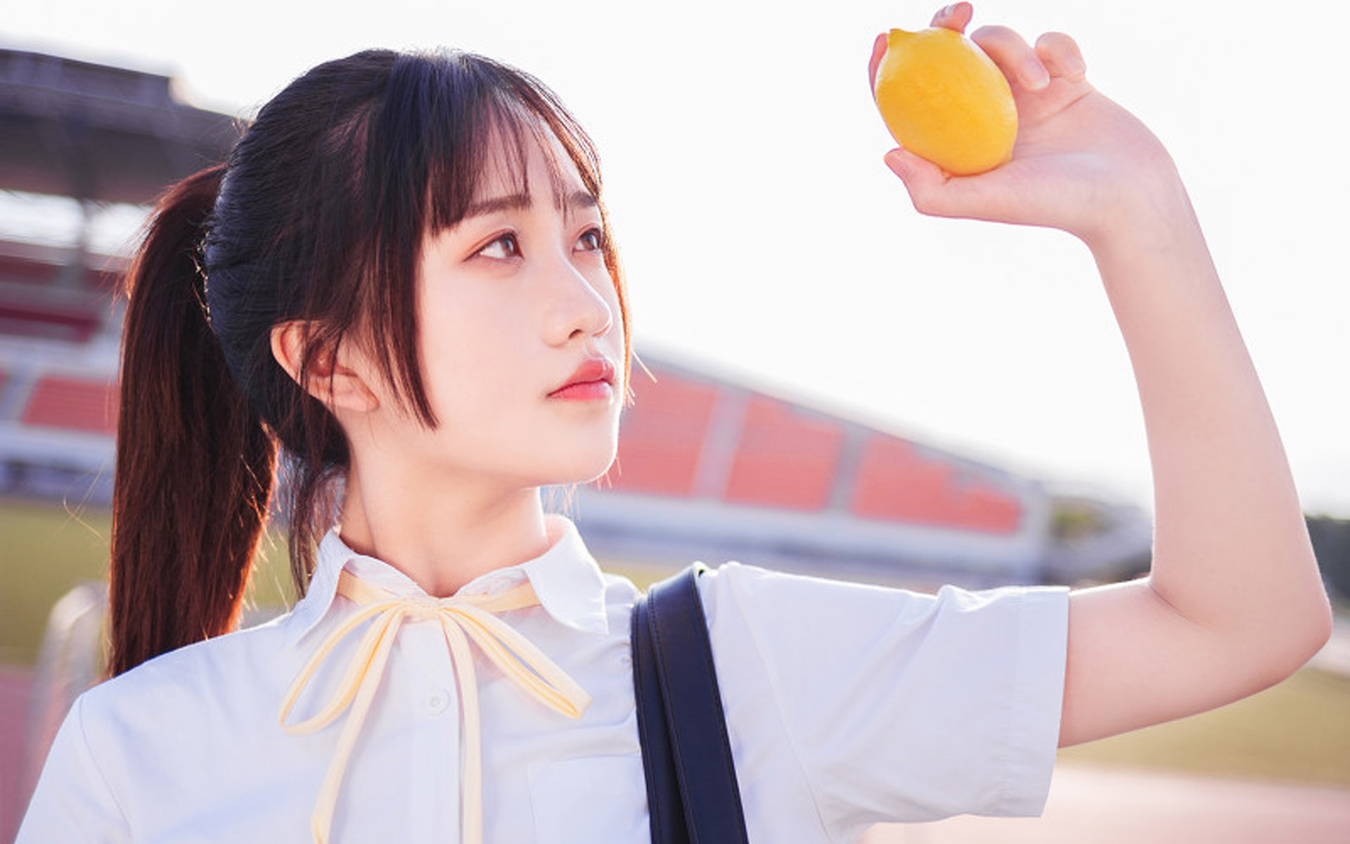 清纯美女水手服写真图片桌面壁纸