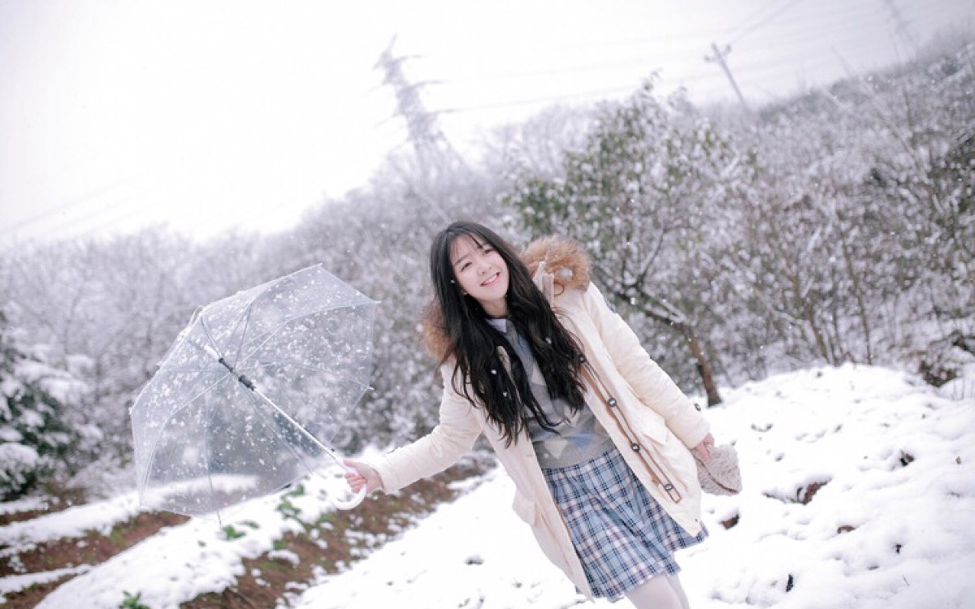 清纯甜美美女写真图片桌面壁纸