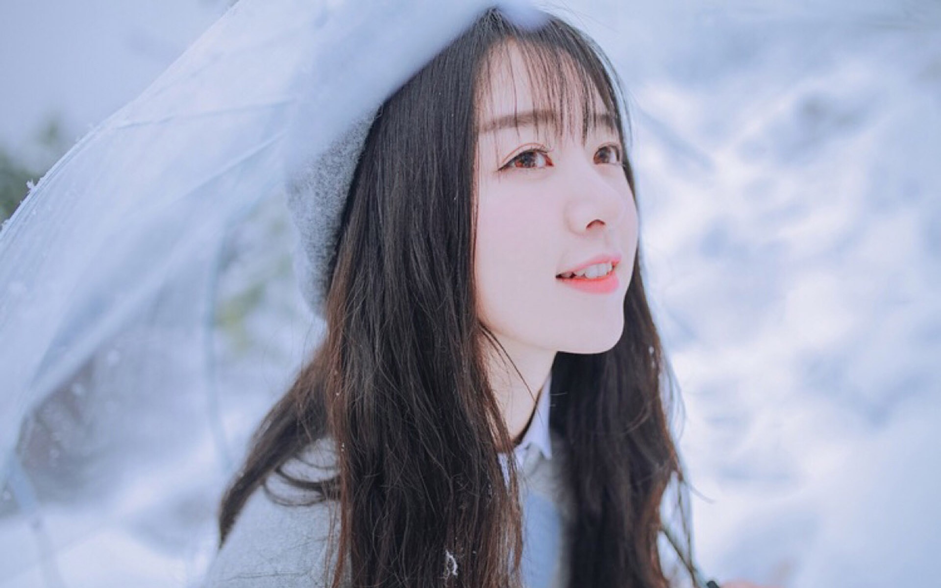 清纯甜美美女写真图片桌面壁纸
