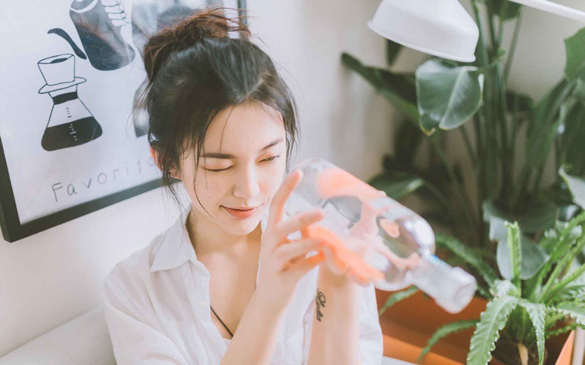文艺小清新美女高清桌面壁纸