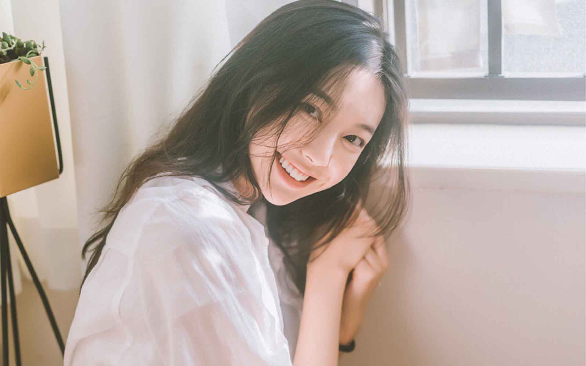 文艺小清新美女高清桌面壁纸