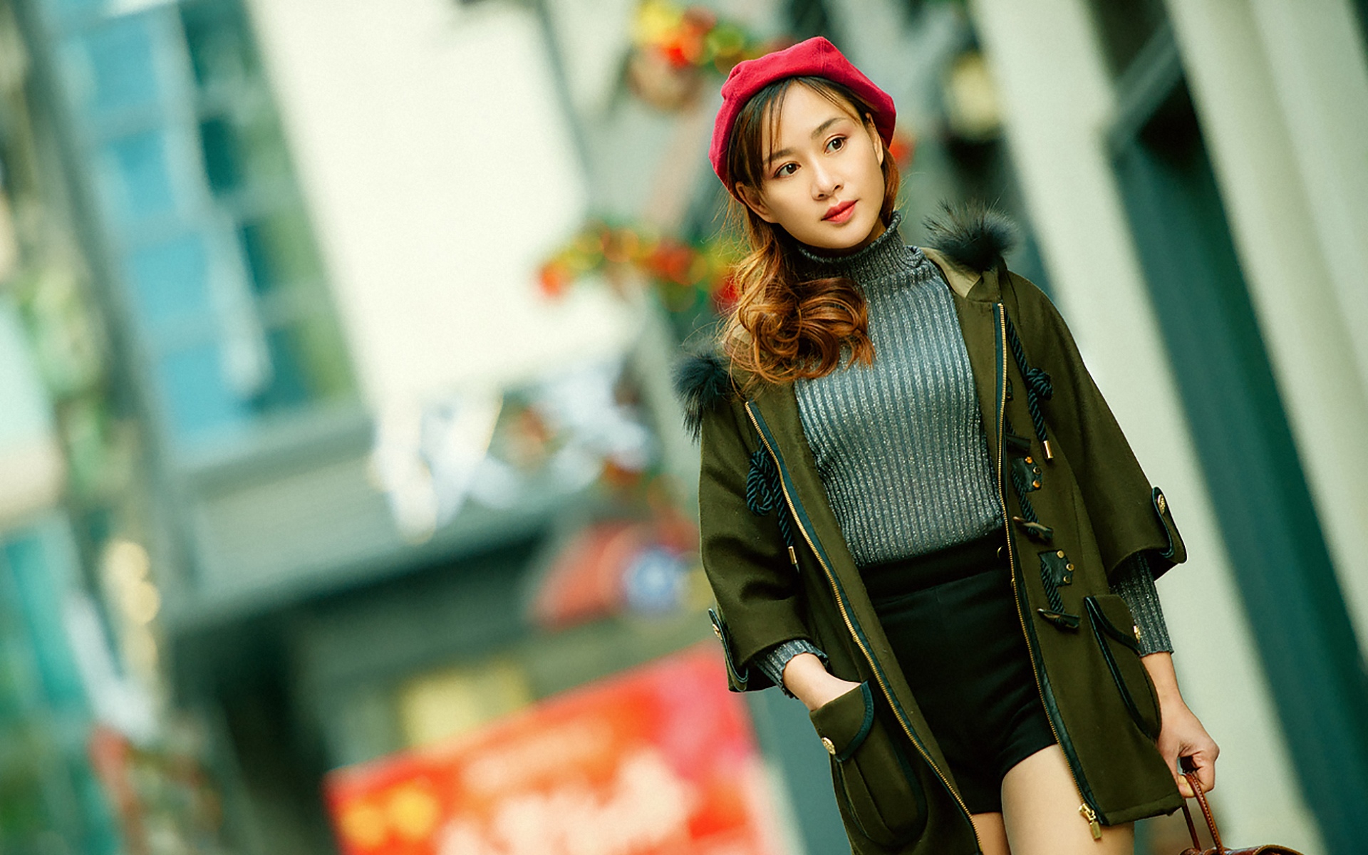 清新治愈系美女街拍桌面壁纸
